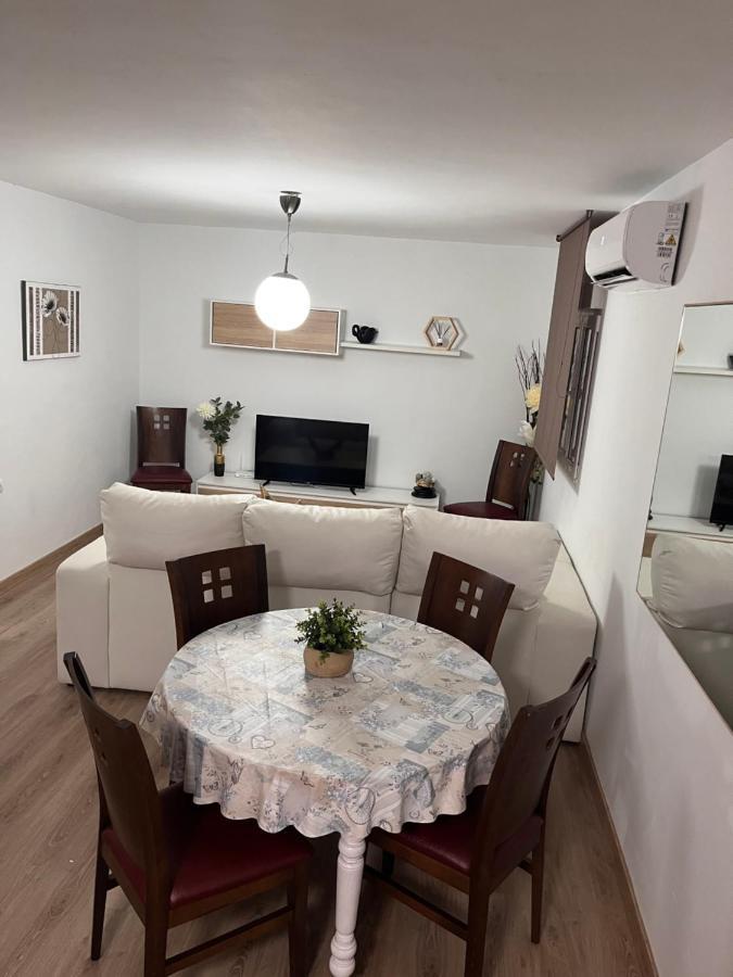 Apartamentos El Peligro Archidona Luaran gambar